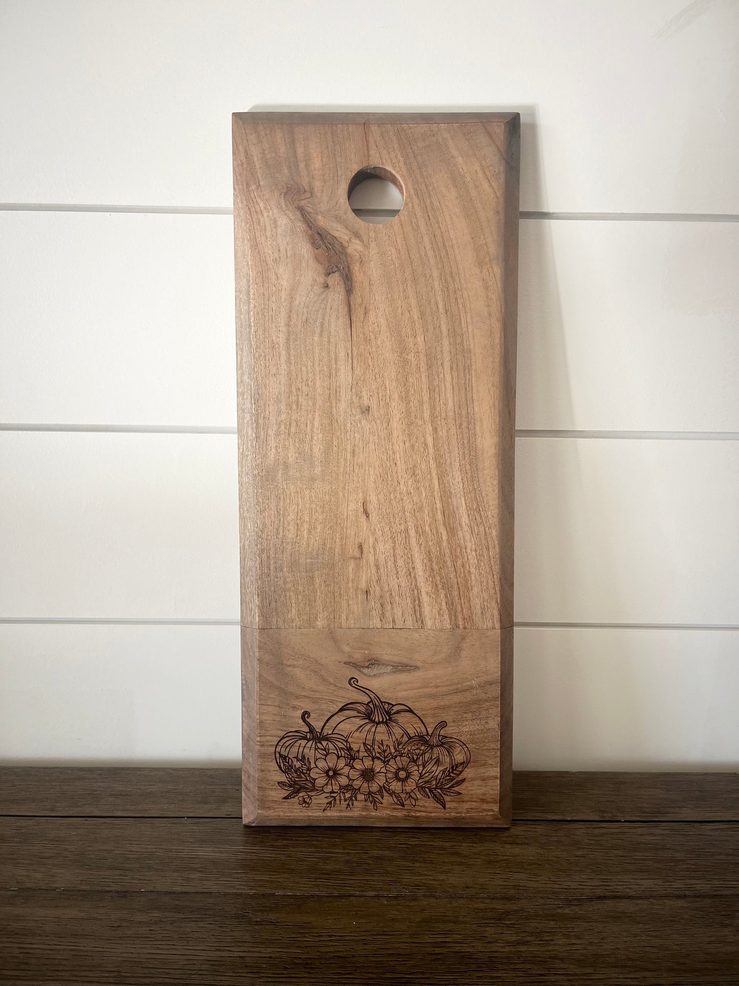 Engraved cutting board