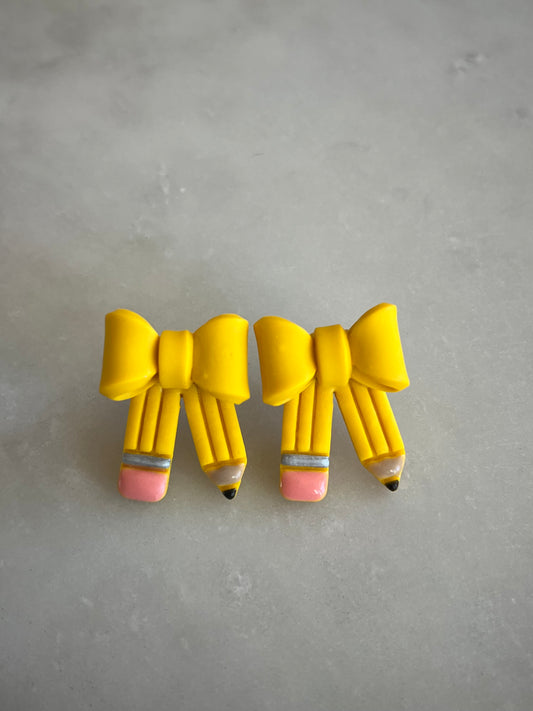 Pencil bow studs